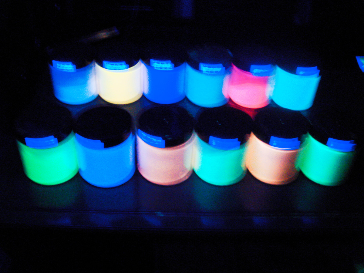 夜光粉18.jpg 夜光粉18.jpg