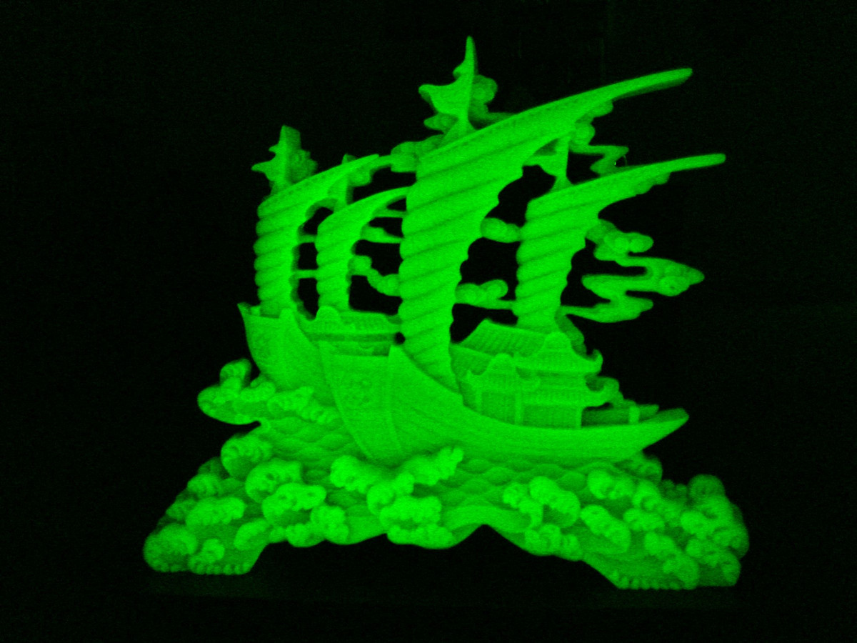 夜光工艺品.jpg 夜光工艺品.jpg