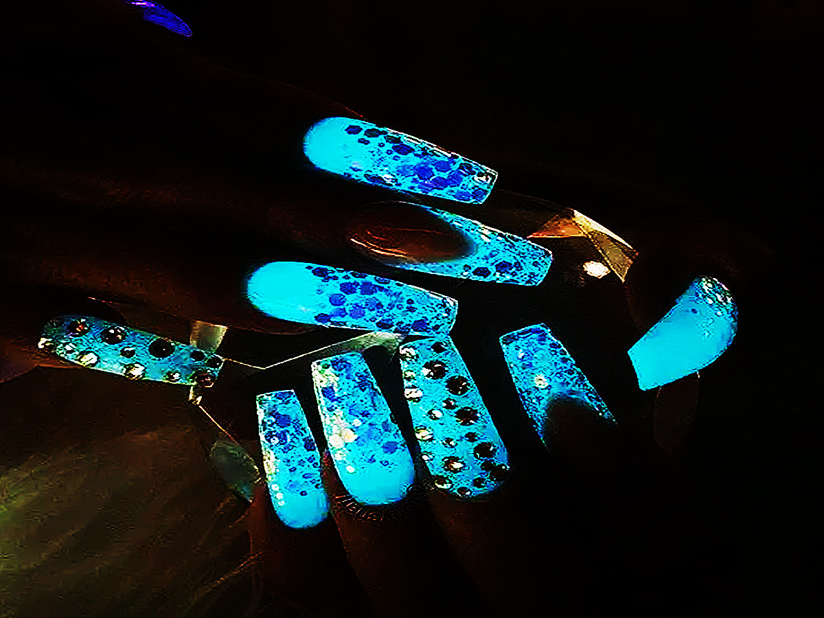 夜光粉10.jpg 夜光粉10.jpg